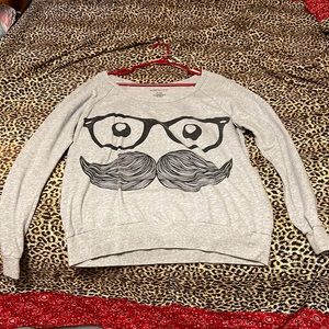 Graphic sweatshirt